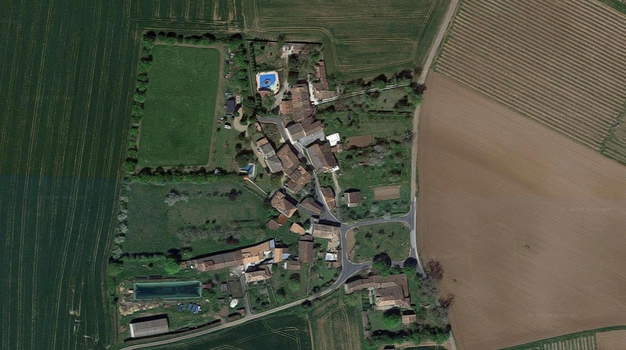 La Ferme - Gites De La Tournerie Gémozac Exteriör bild